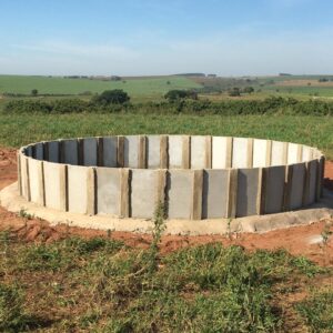 Caixa Central para Distribuição de Agua para Bovinos